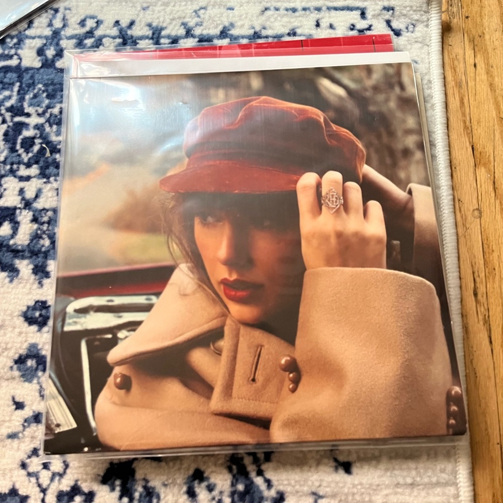 Red (Taylor’s Version) Target Edition Vinyl